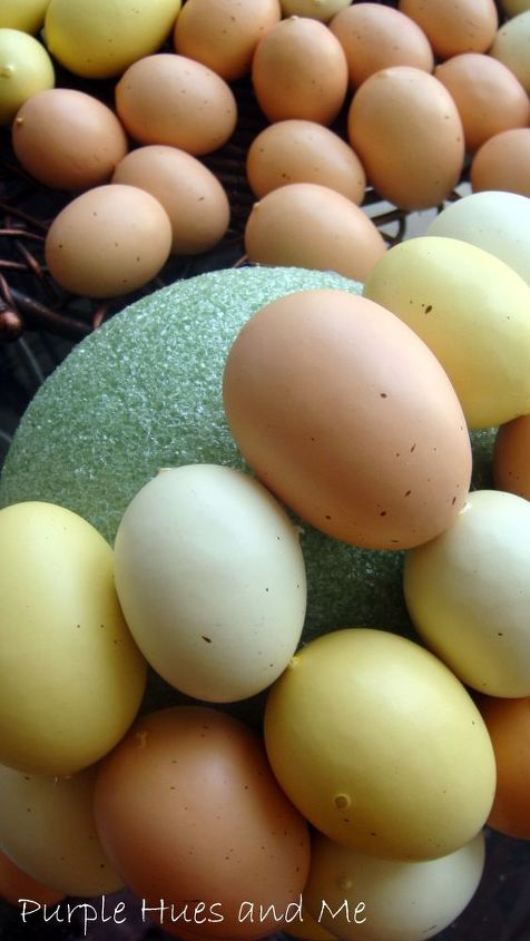 topiario de huevos de pascua
