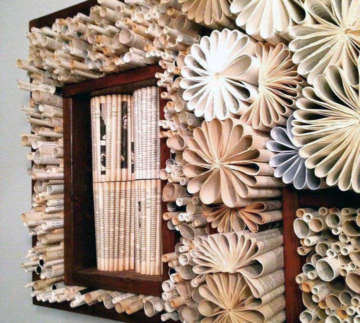 11 formas totalmente inesperadas de rellenar tus paredes en blanco en minutos, Nuestro arte de libros reciclados favorito