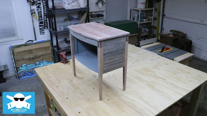 How To Refinish And Refurbish Furniture Using Stain And Paint How To Painted Furniture How To Refinish And Refurbish Furniture Using Stain And Paint How To Painted Furniture