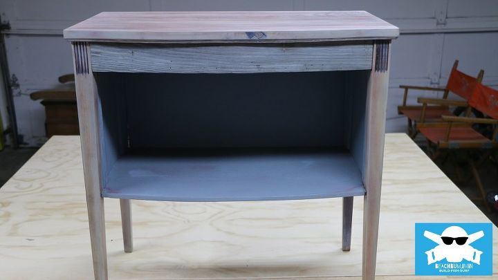 How To Refinish And Refurbish Furniture Using Stain And Paint How To Painted Furniture How To Refinish And Refurbish Furniture Using Stain And Paint How To Painted Furniture