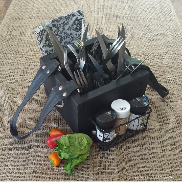 turn an old handbag into a picnic caddy, crafts, organizing, repurposing upcycling