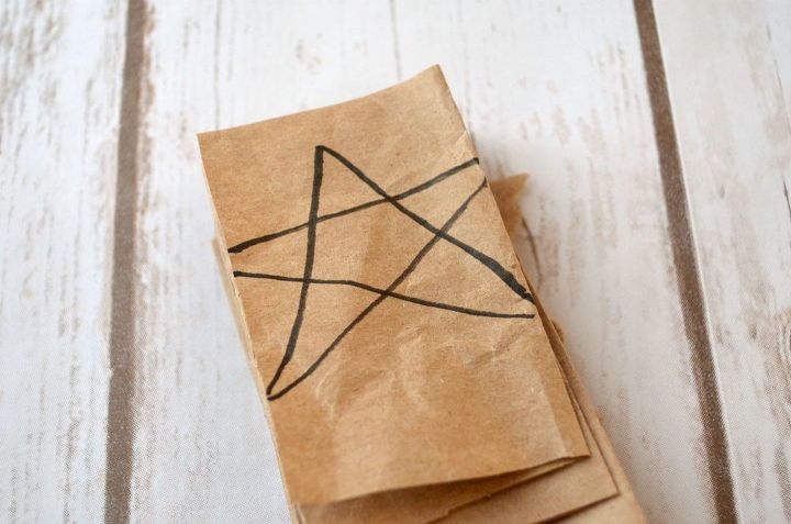 guirlandas de coraes de papel e estrelas, Desenhe seu projeto