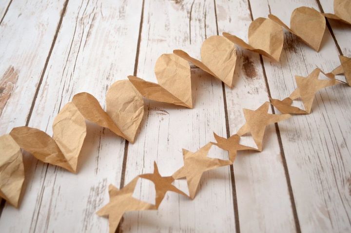 diy paper hearts and stars garlands, crafts, Old fashioned garlands like Ma Ingalls