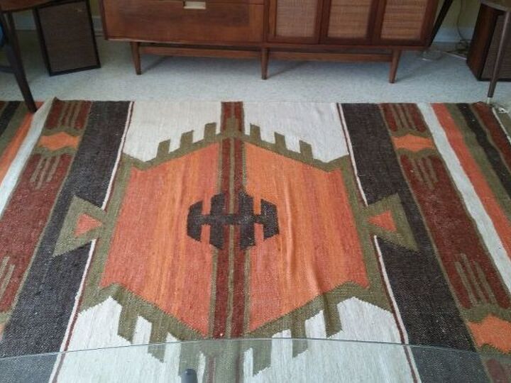 q old rugs not the ones on old heads, furniture id, reupholster