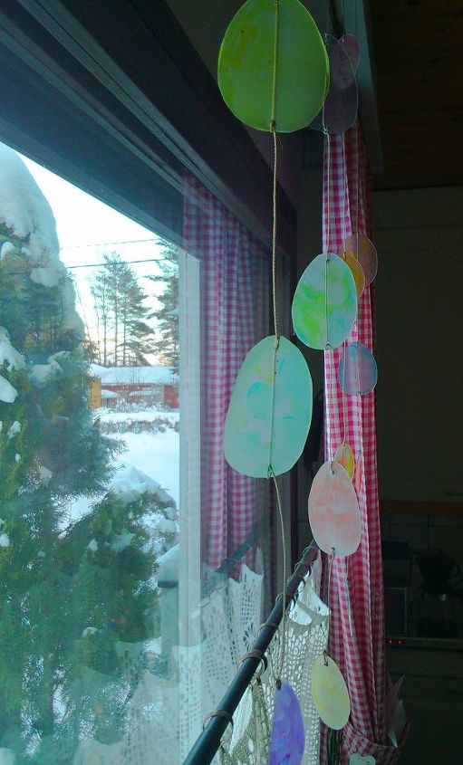 easter window decoration idea, crafts, easter decorations, seasonal holiday decor, windows