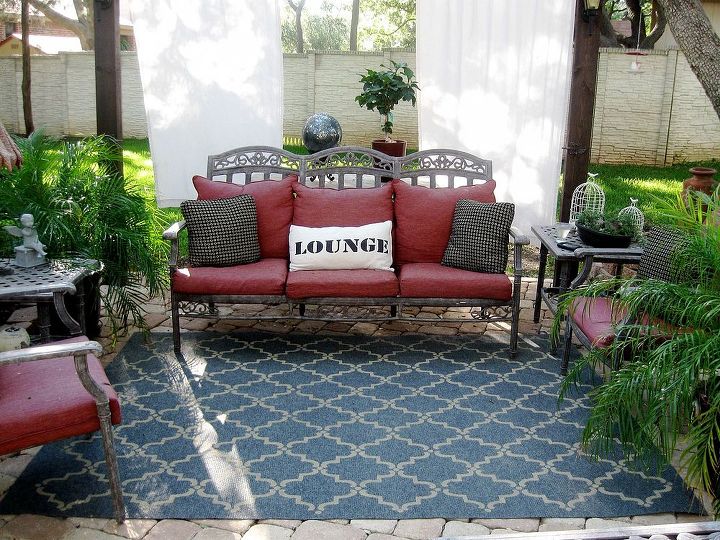 13 expensive looking outdoor rug ideas that cost less than 20, Give a cheap Home Depot rug gold highlights