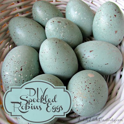 diy wood speckled robins eggs, easter decorations, seasonal holiday decor