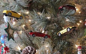 10 MINUTE TOY CAR ORNAMENTS