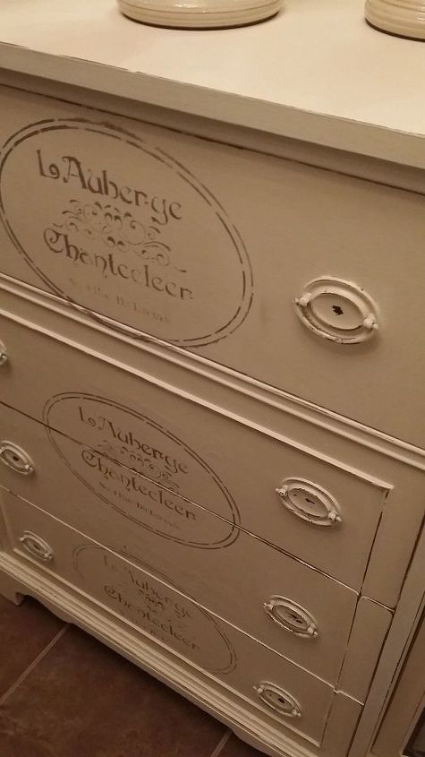 renovando um armrio antigo com tinta de giz caseira
