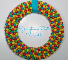 dots easter wreath, crafts, easter decorations, seasonal holiday decor, wreaths