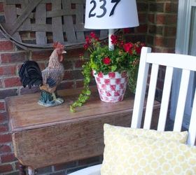 s 13 spectacular things to make for your yard using 1 solar lights, lighting, outdoor living, repurposing upcycling, A house number that doubles as a planter