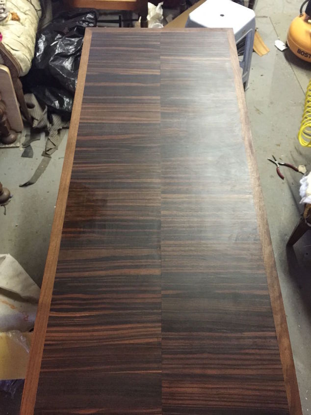 mesa de centro de madera recuperada estilo art deco con patas de horquilla