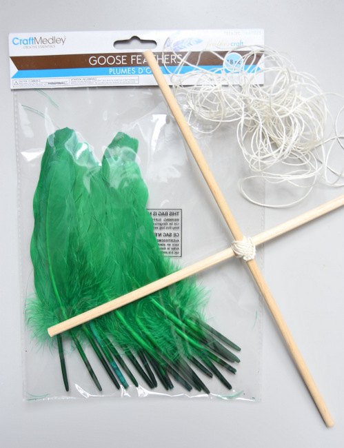 kids room decor diy feather mobile, crafts, how to
