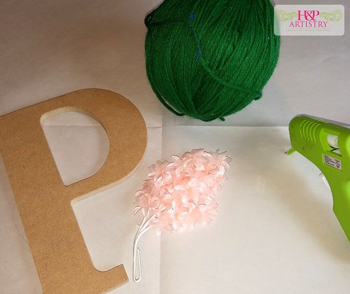 yarn letter diy, crafts, how to