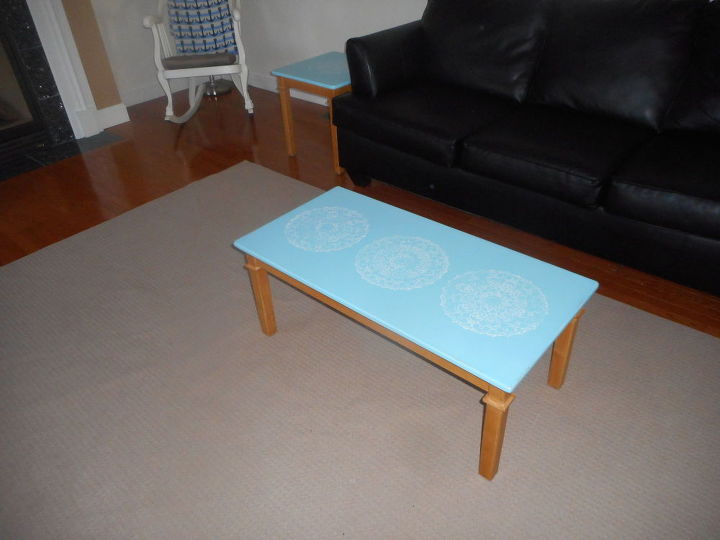 q help coffee table needs a makeover, painted furniture, painting wood furniture