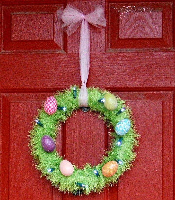 s 31 gorgeous spring wreaths that will make your neighbors smile, crafts, seasonal holiday decor, wreaths, Wrap lights around a grassy wreath