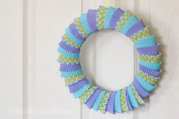 s 31 gorgeous spring wreaths that will make your neighbors smile, crafts, seasonal holiday decor, wreaths, Wrap cupcake liners around a wreath ring