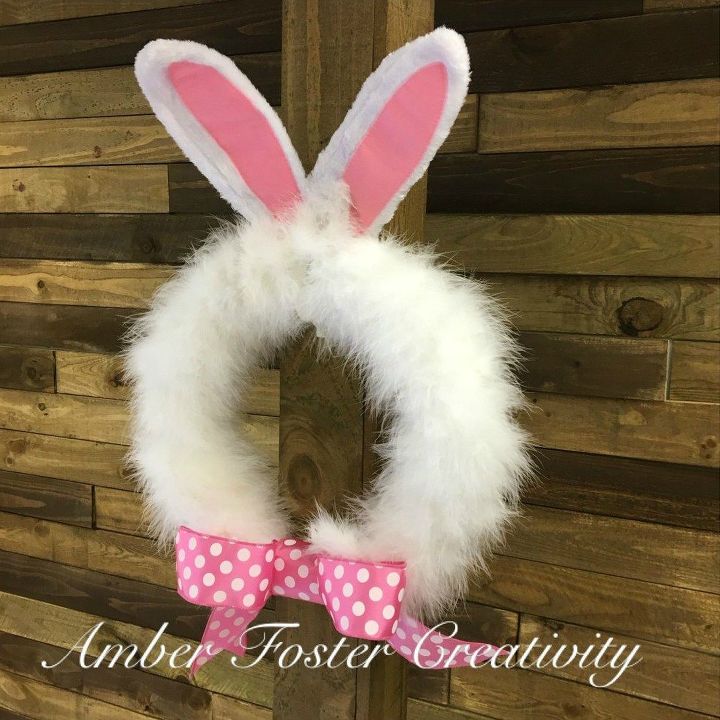 s 31 gorgeous spring wreaths that will make your neighbors smile, crafts, seasonal holiday decor, wreaths, Make a fluffy bunny wreath in 5 minutes