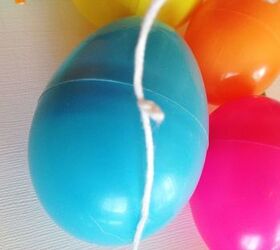 plastic easter egg garland in 3 easy steps, crafts, easter decorations, seasonal holiday decor