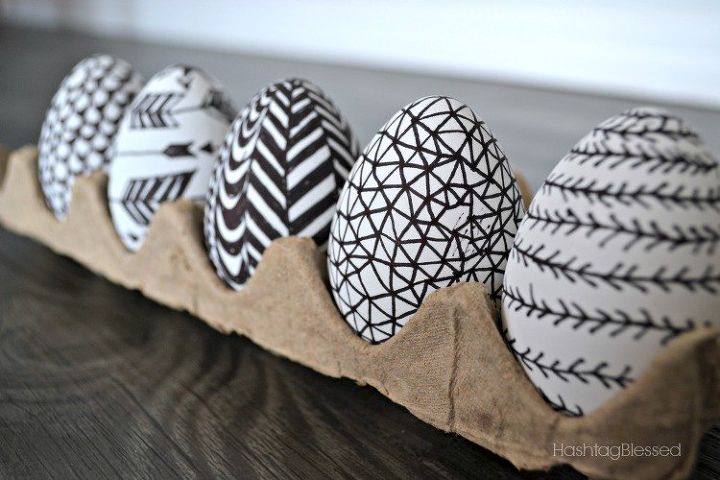 huevos de pascua con sharpie doodle