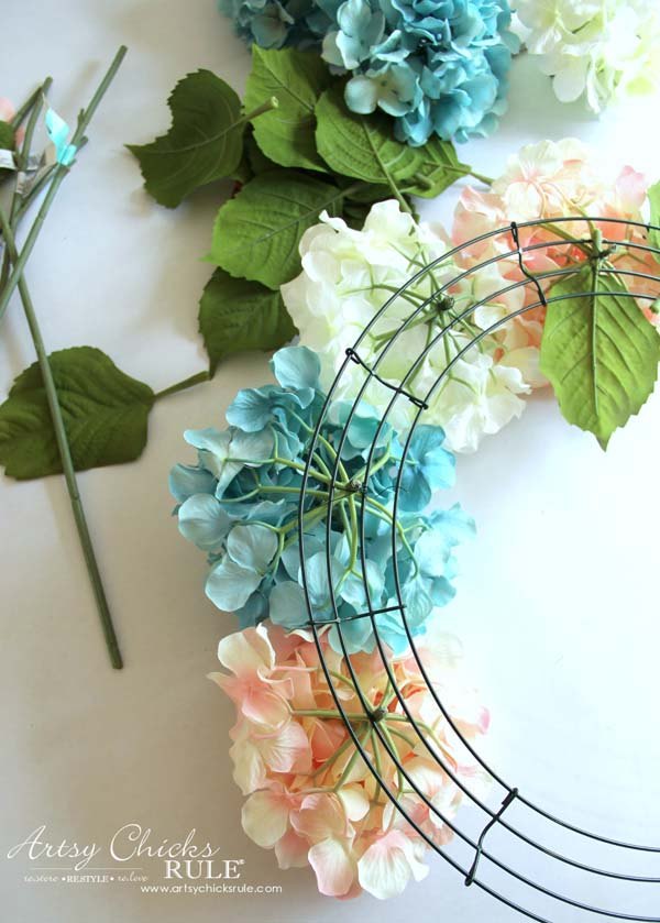 easy diy hydrangea wreath, crafts, hydrangea, wreaths