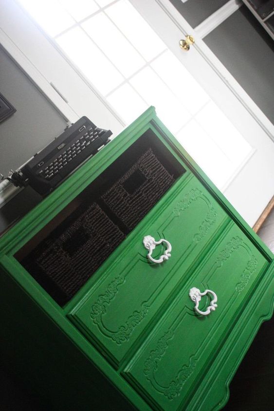 s 21 enchanting ideas for people who love green, home decor, paint colors, painted furniture, Get a Fierce Forest Green Nightstand