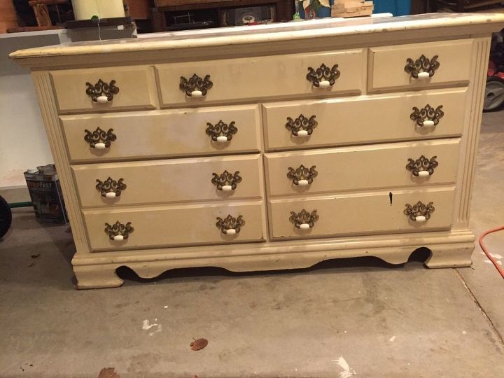 repurpose dresser to bench