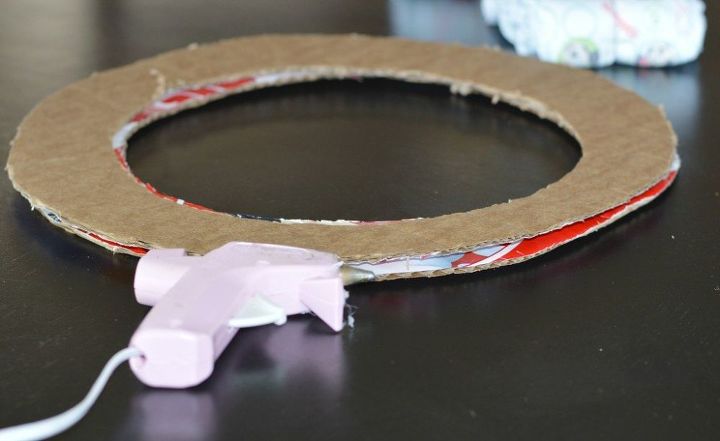 diy diaper wreath tutorial, crafts, repurposing upcycling, wreaths