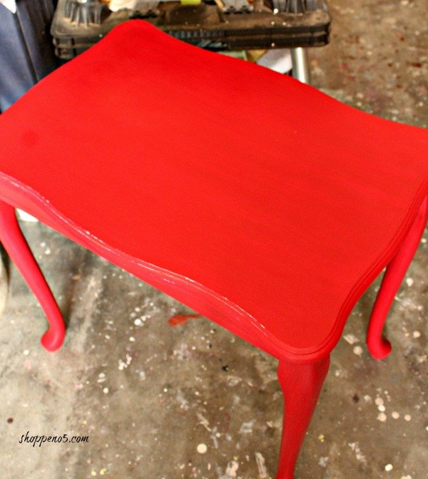 diylikeaboss pinta esta mesa de rojo ahora