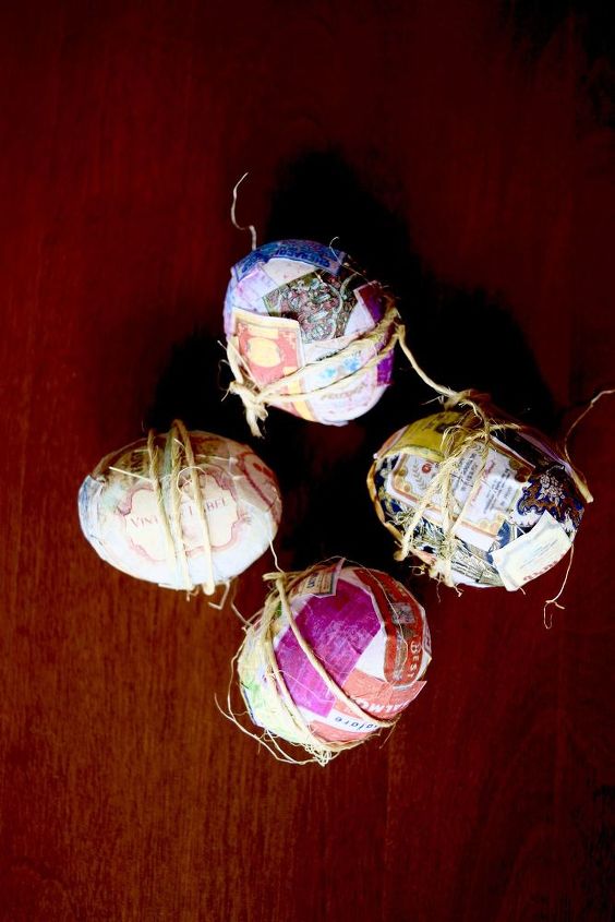 huevos de pascua inspirados en etiquetas vintage eastereggs