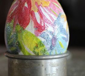 25 quick easter egg ideas that are just too stinkin cute, Decoupage eggs with bright paper napkins