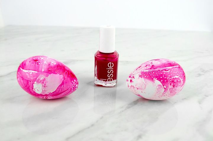 diy marble easter eggs, crafts, easter decorations, seasonal holiday decor