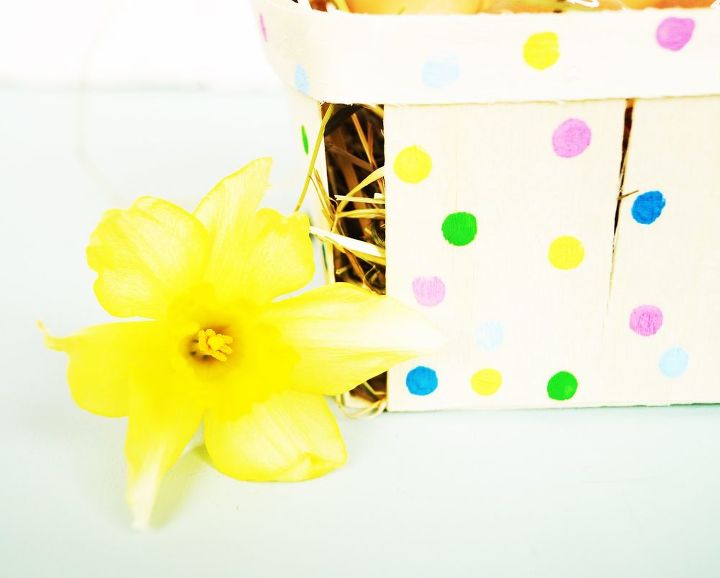 last minute easter basket, crafts, easter decorations, repurposing upcycling, seasonal holiday decor