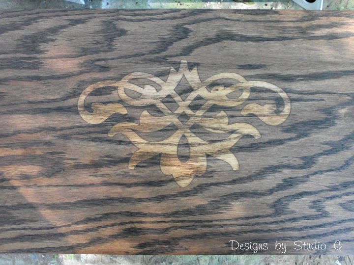 15 times stain stole the spotlight in a furniture flip, This negative space table design