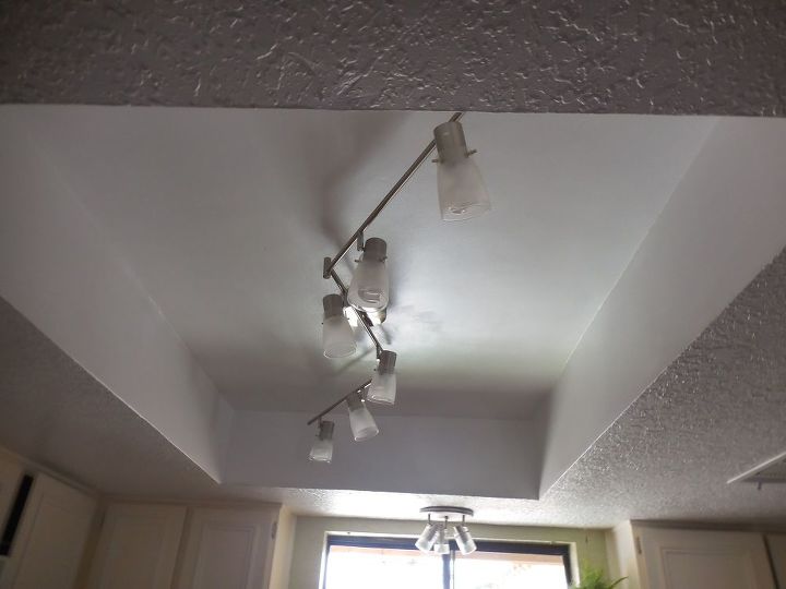 Removing Recessed Box Fluorescent, How To Replace Fluorescent Light Fixture With Recessed Lighting