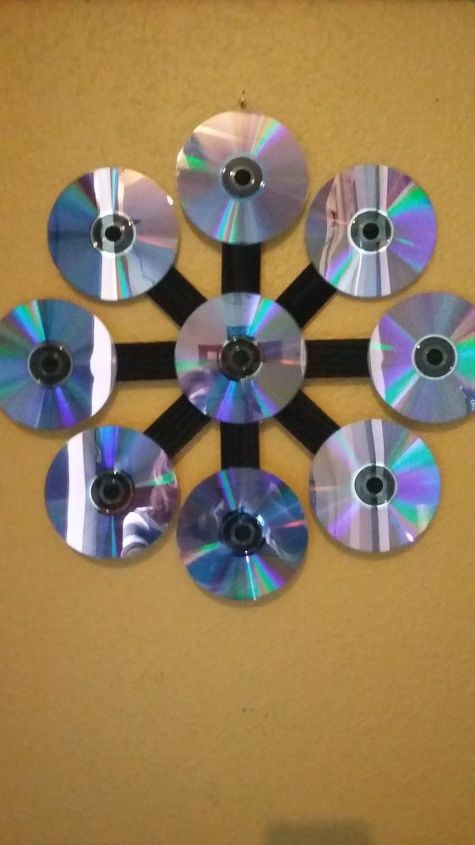 simple cd wall picture