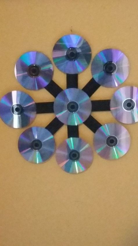 simple cd wall picture