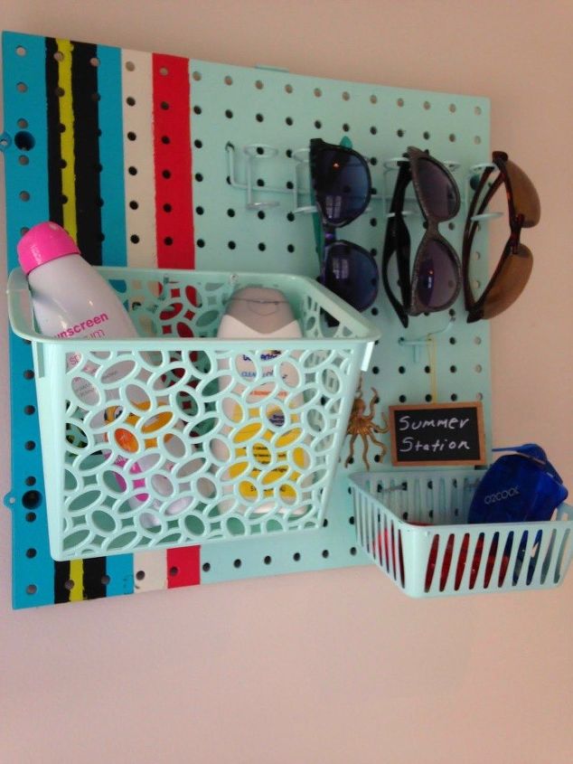 15 ways to organize every messy nook with pegboard, Put a square in your room to hold accessories