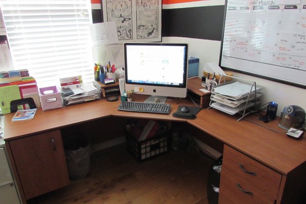 organizing the desk of disaster, cleaning tips, home office, organizing