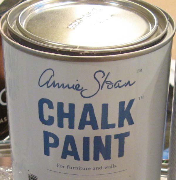 kitchen makeover reveal annie sloan chalk paint, home decor, kitchen design, kitchen island, painting