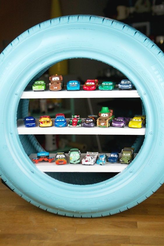 prateleiras de brinquedos fceis de fazer usando um pneu
