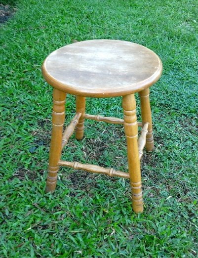 kitchen stools makeover, crafts, how to, painted furniture
