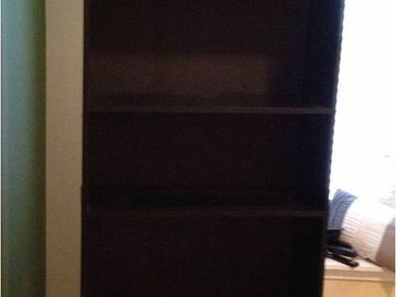 simple and cheap bookcase makeover, home decor, painted furniture