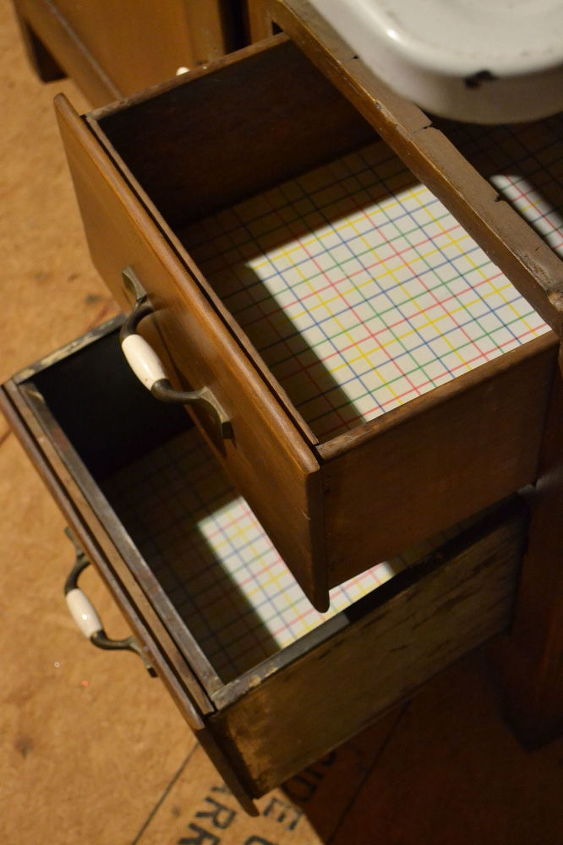 hoosier makeover, chalk paint, painted furniture