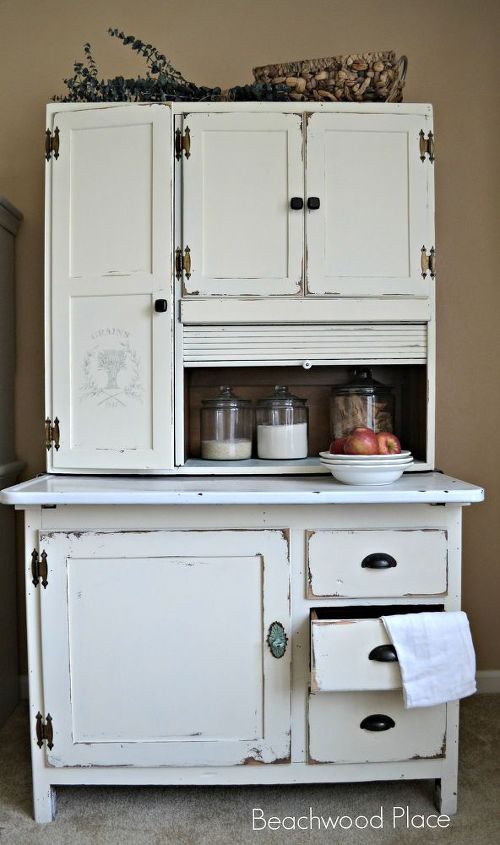 hoosier makeover, chalk paint, painted furniture