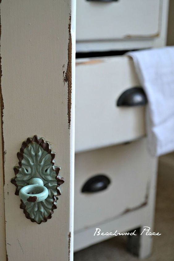 hoosier makeover, chalk paint, painted furniture