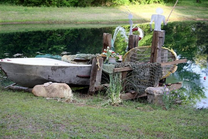 vintage boat water feature, SOUNDS AS GOOD AS SHE LOOKS