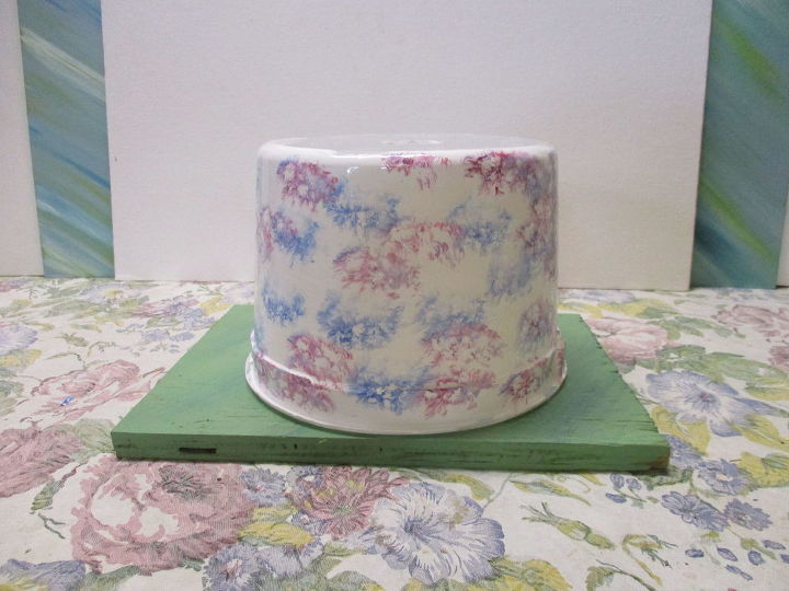 re purposed 5 qt icecream tub flower pot mini plant stand