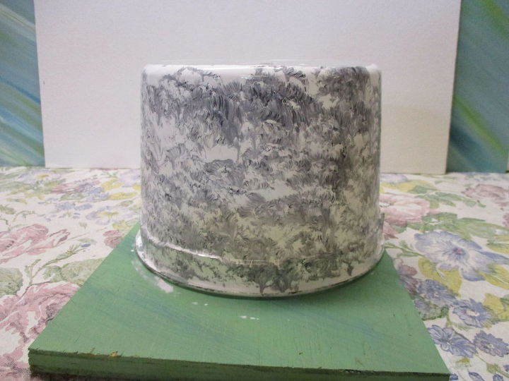 re purposed 5 qt icecream tub flower pot mini plant stand