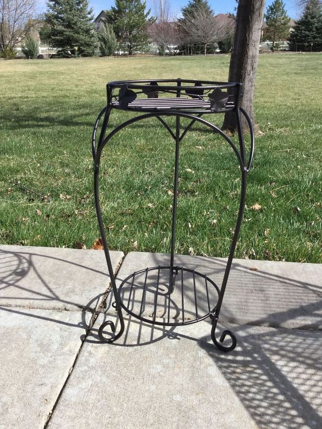 Repurposed Plant Stand and Updated Patio Furniture